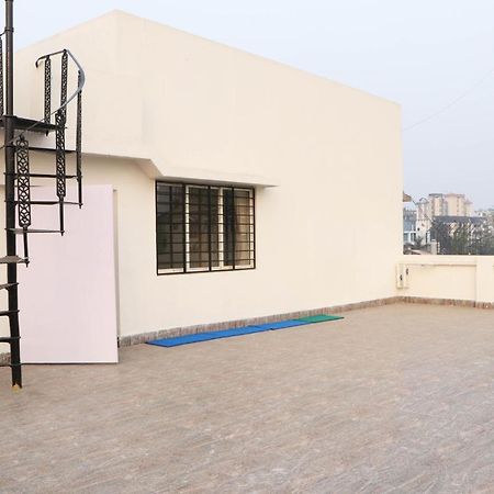 Radharani Apartment Calcutta Exteriör bild